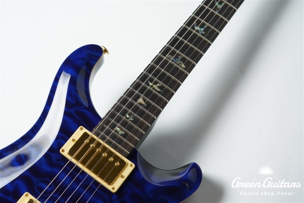 Custom22 ARTIST-Quilt - Whale Blue